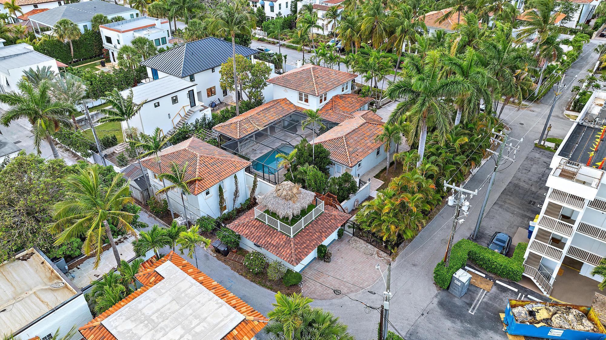 228 9th Street