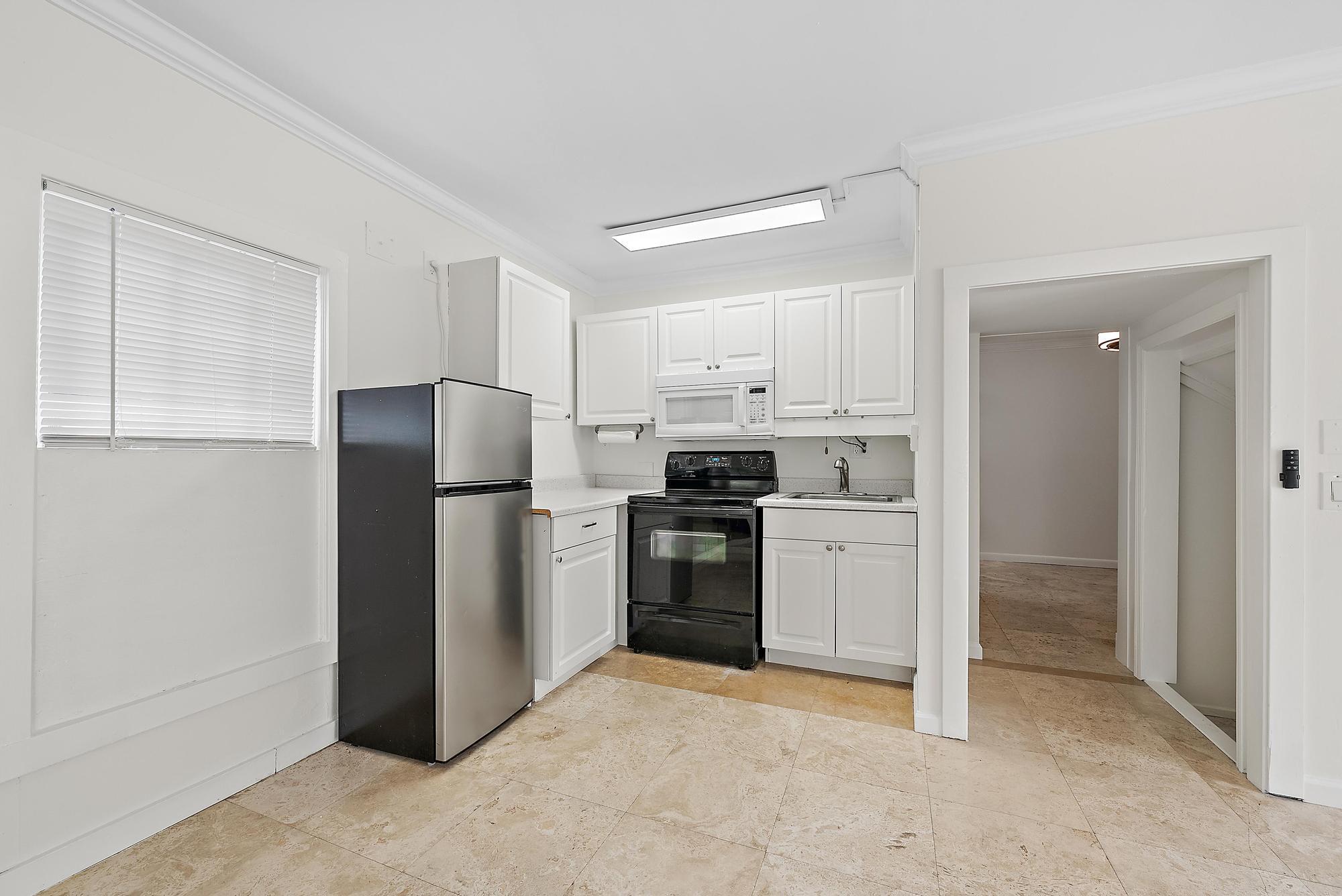 228 9th Street