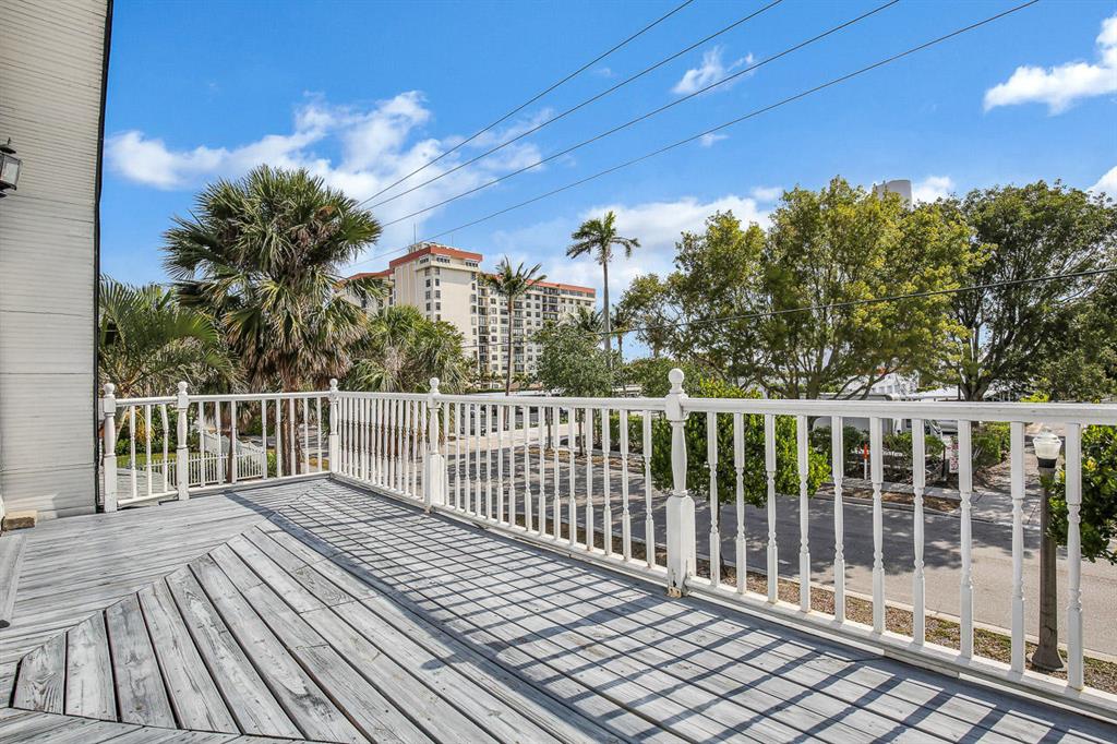 3901 Washington Road