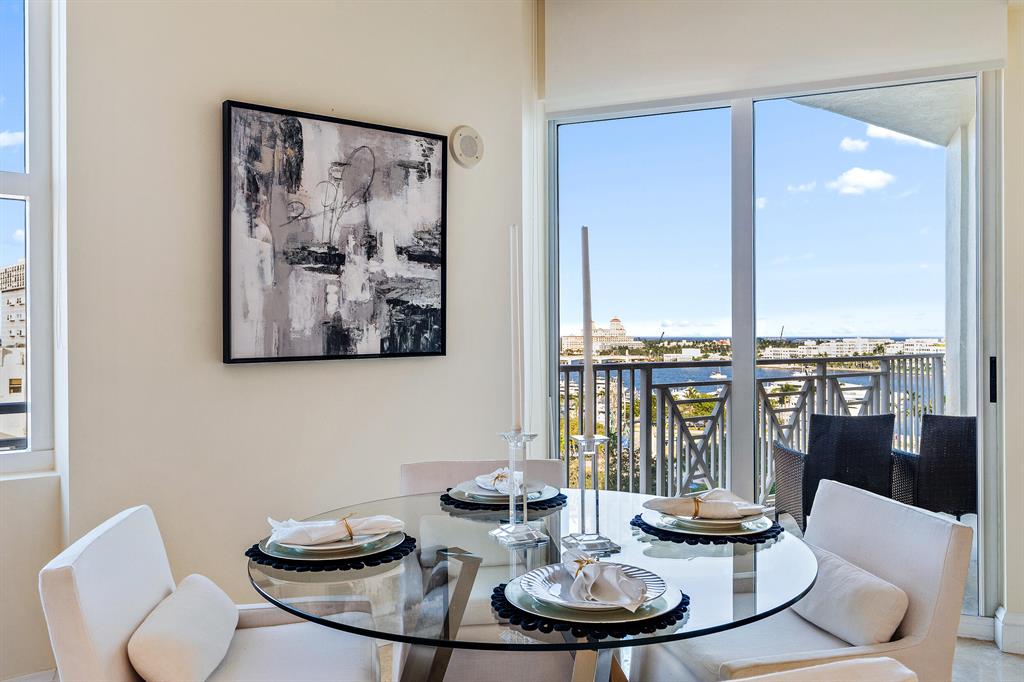 201 S Narcissus Avenue 806