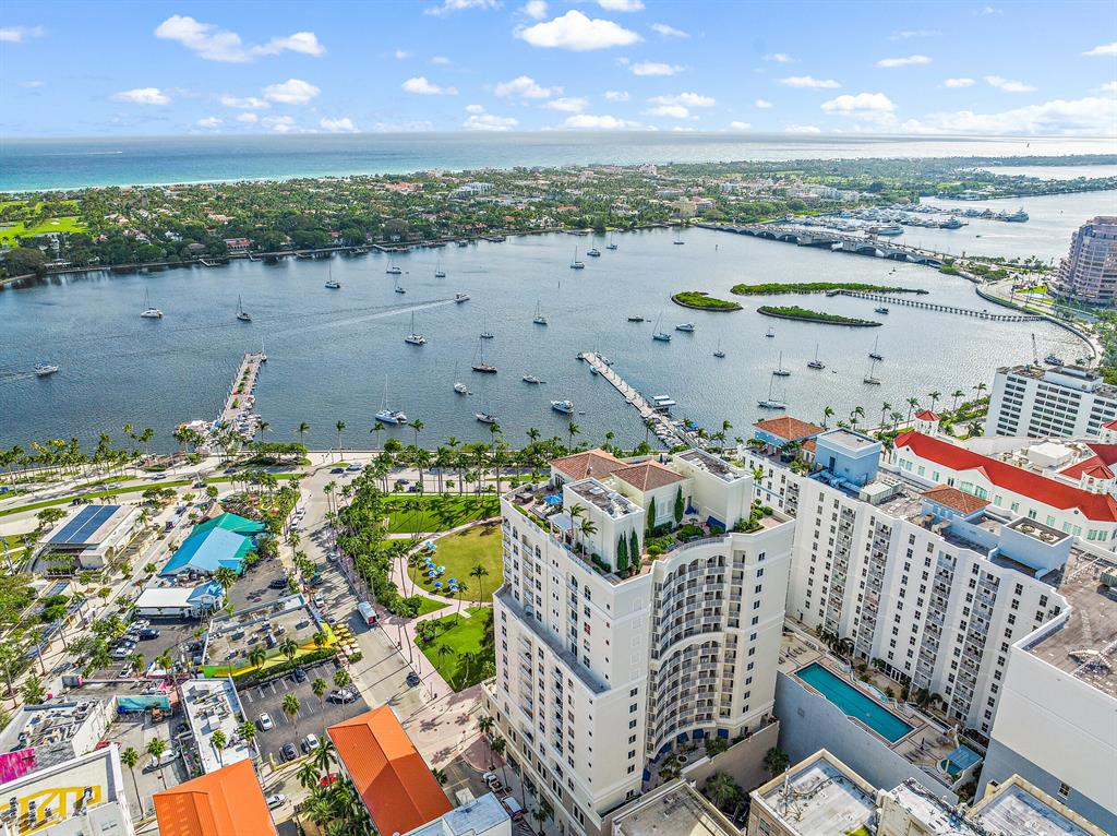 201 S Narcissus Avenue 806