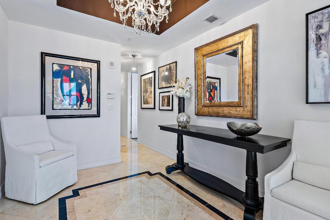 201 S Narcissus Avenue 1005