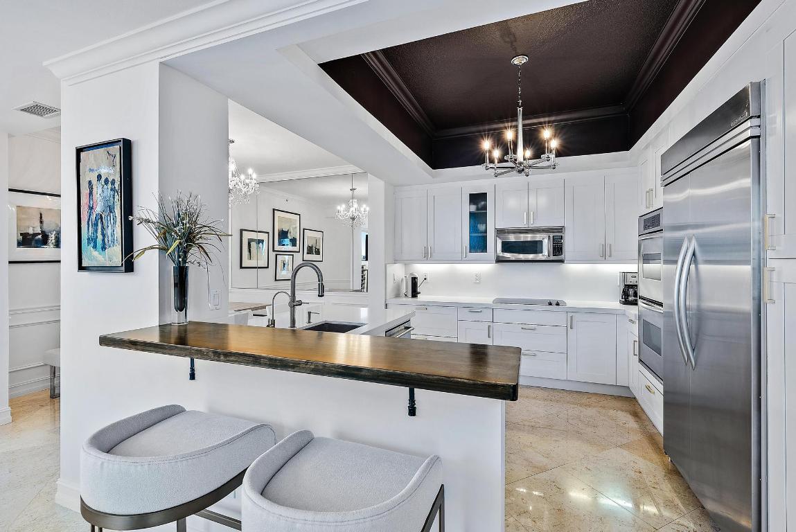 201 S Narcissus Avenue 1005