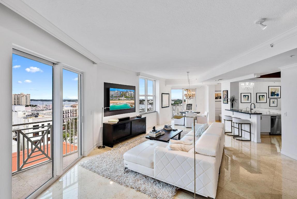 201 S Narcissus Avenue 1005