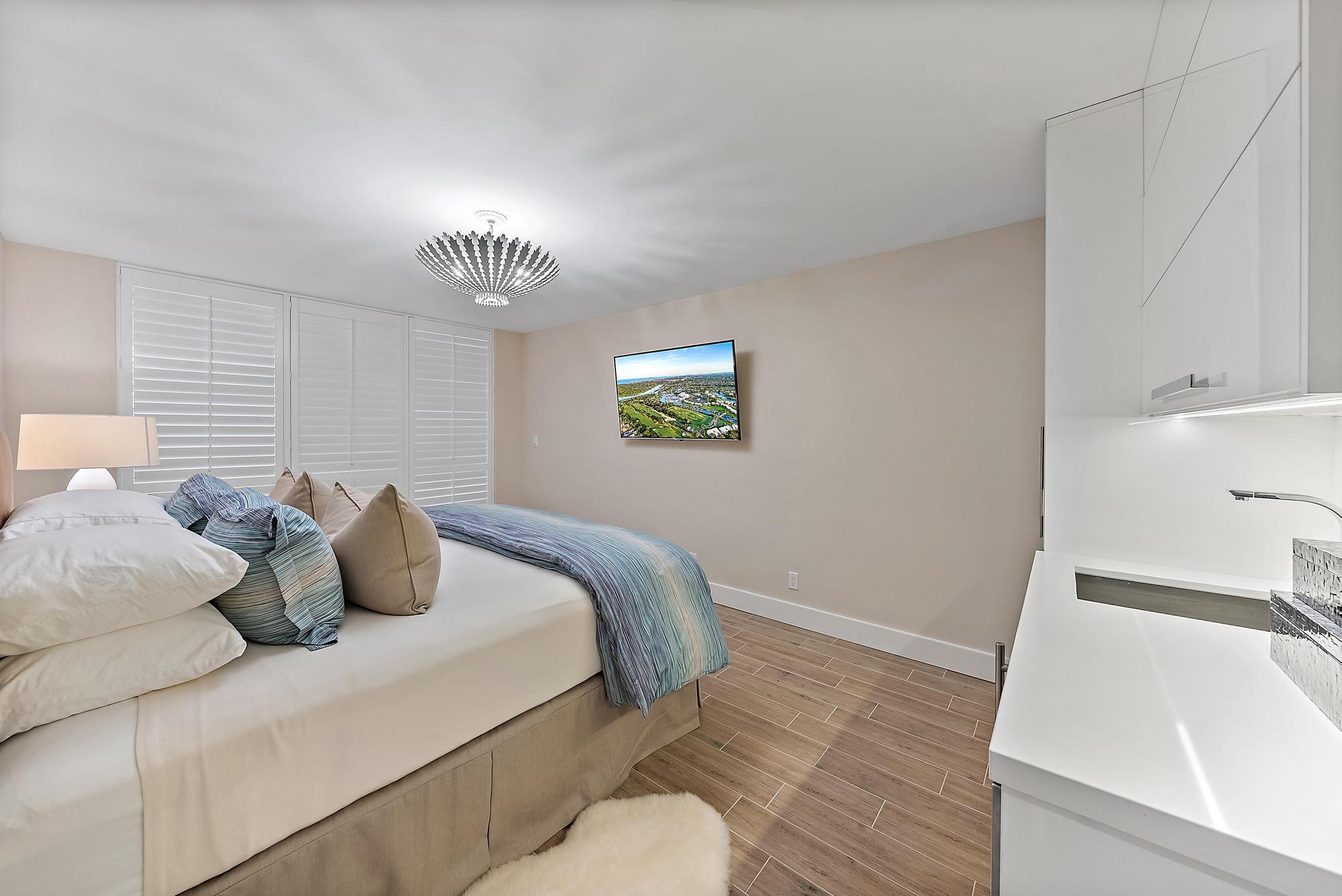 2770 S Ocean Boulevard S302