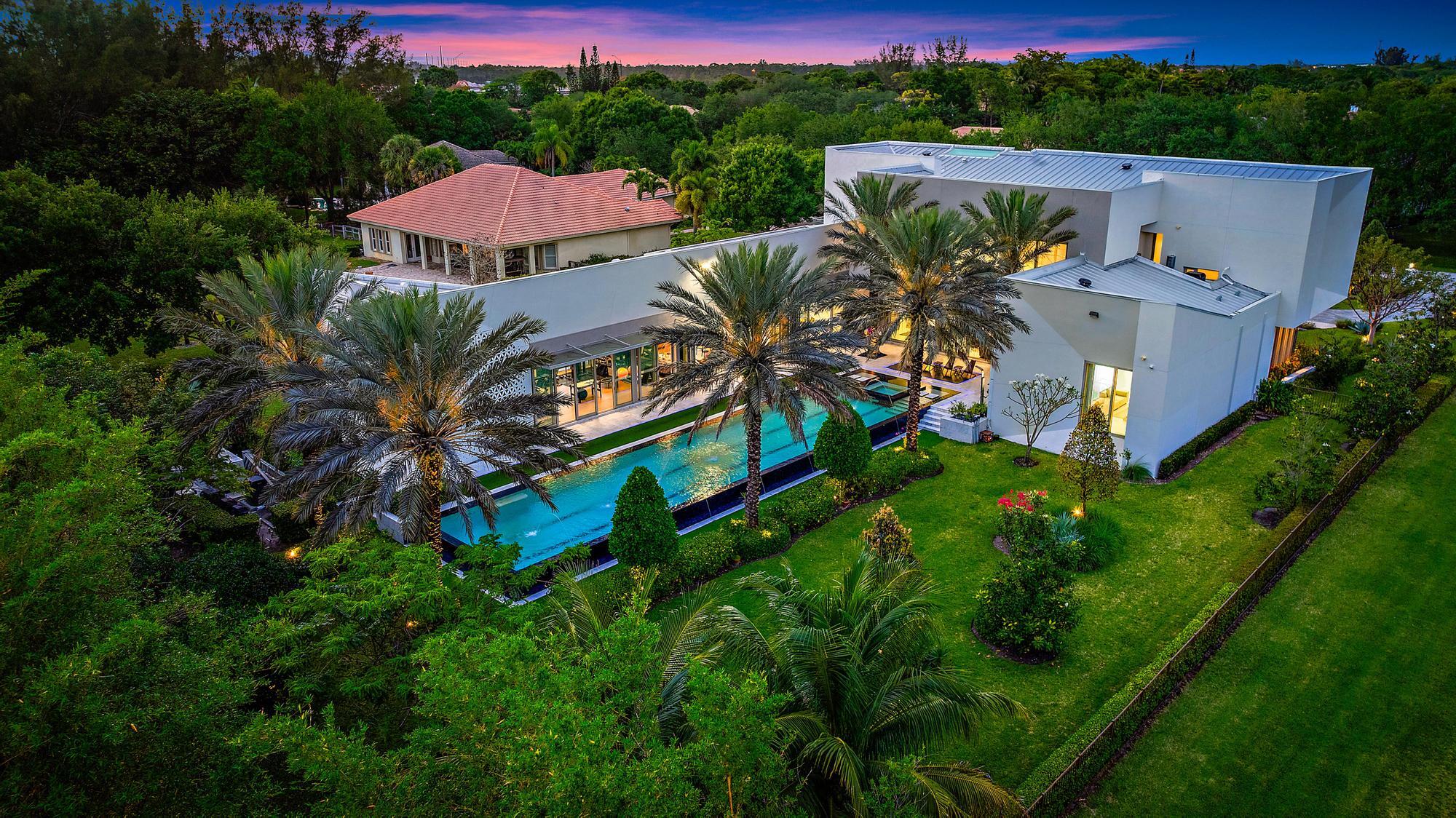 8119 Man O War Road