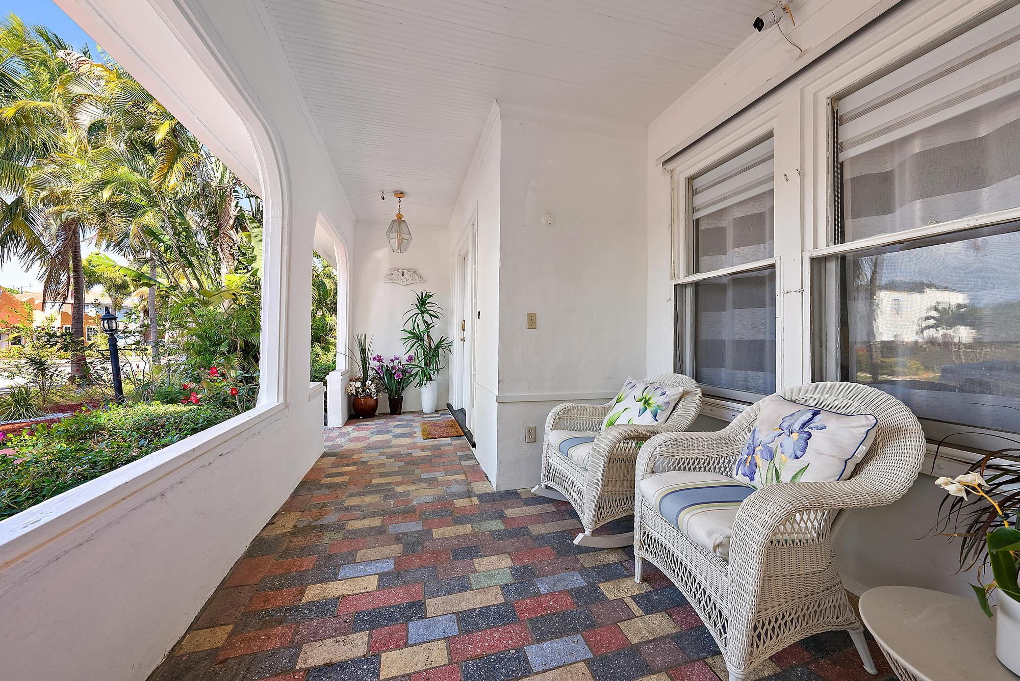 328 Monroe Drive