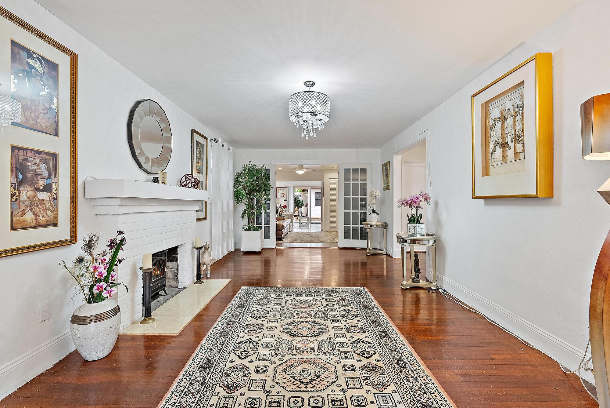328 Monroe Drive