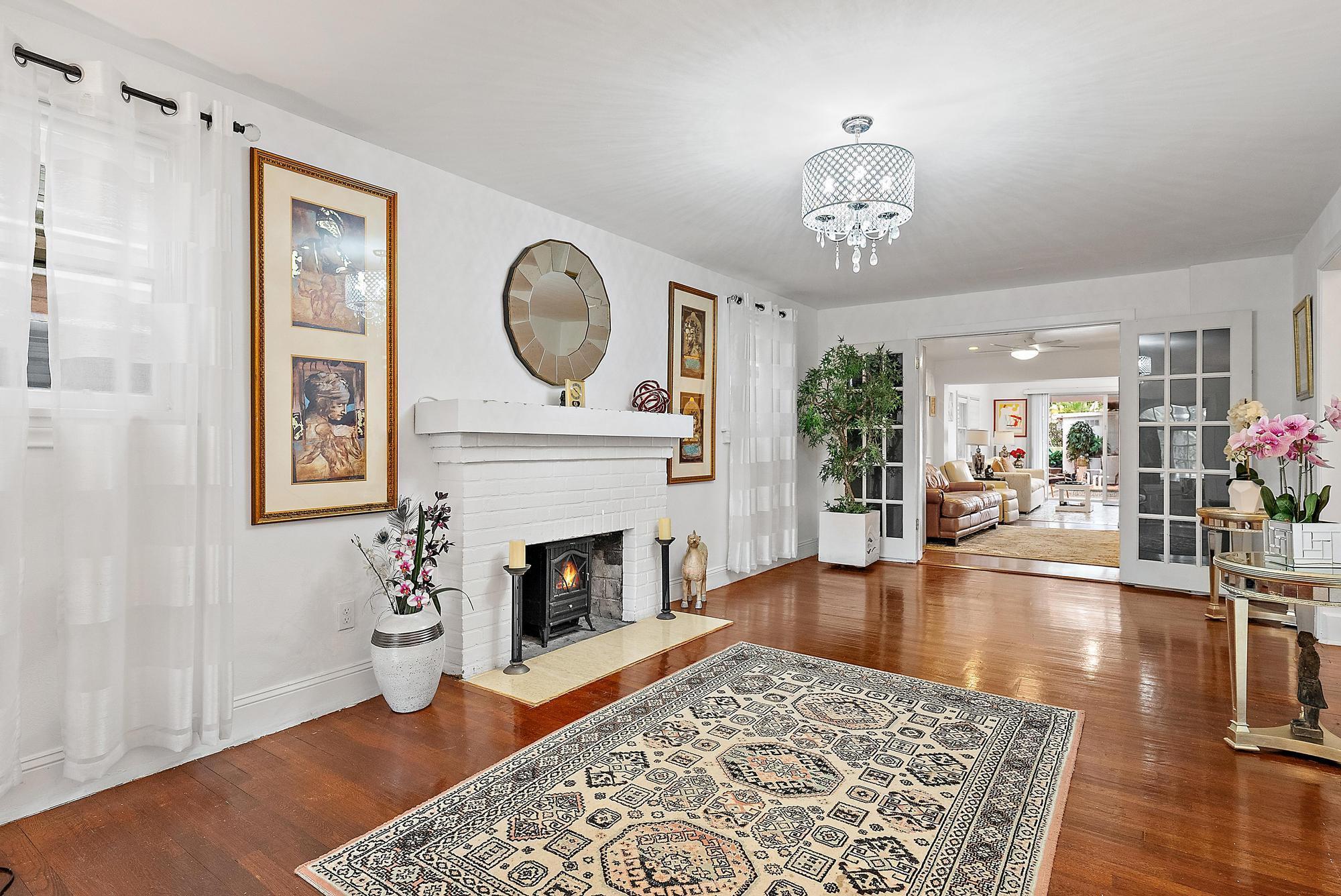 328 Monroe Drive