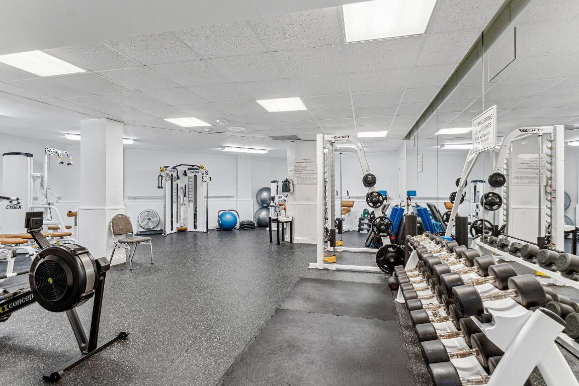 44 Cocoanut Row 526b