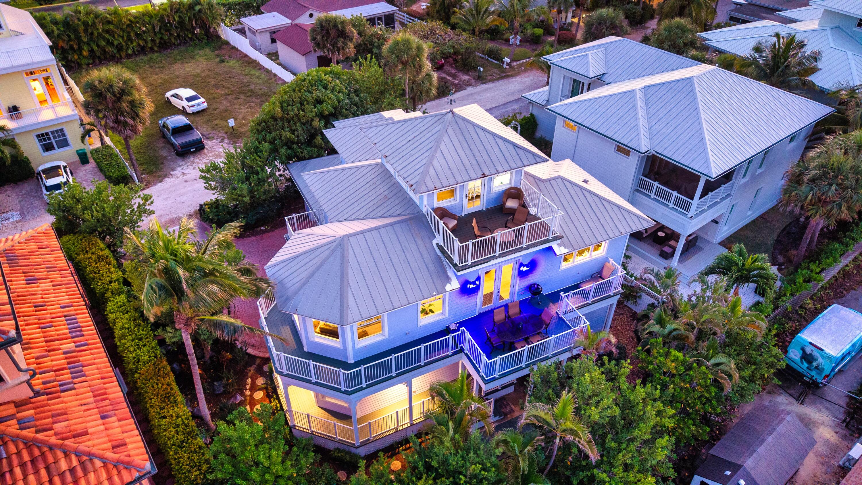 511 Saturn Lane