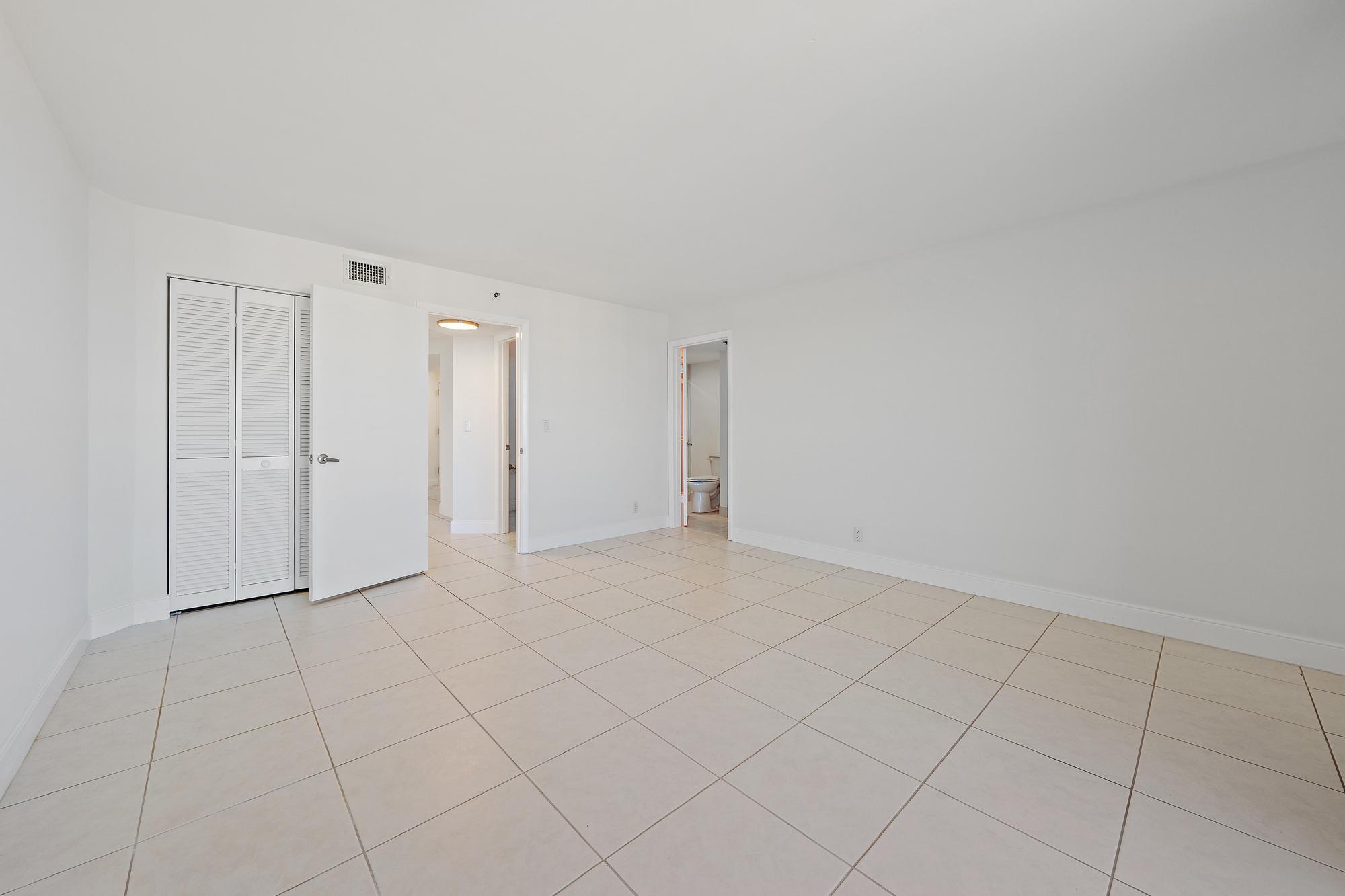 1617 N Flagler Drive 11b