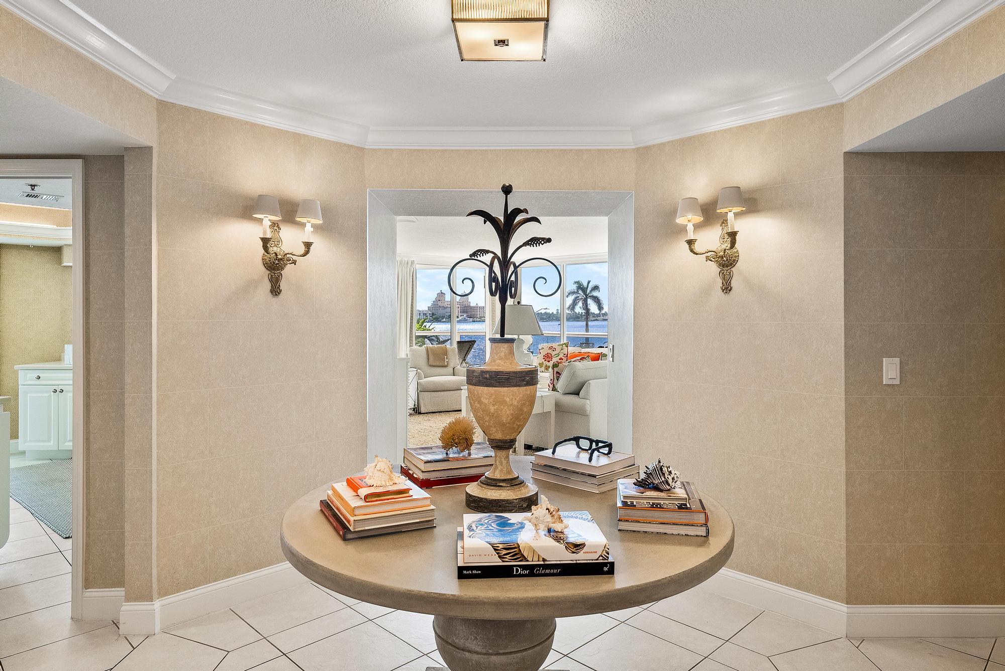 1617 N Flagler Drive 3a