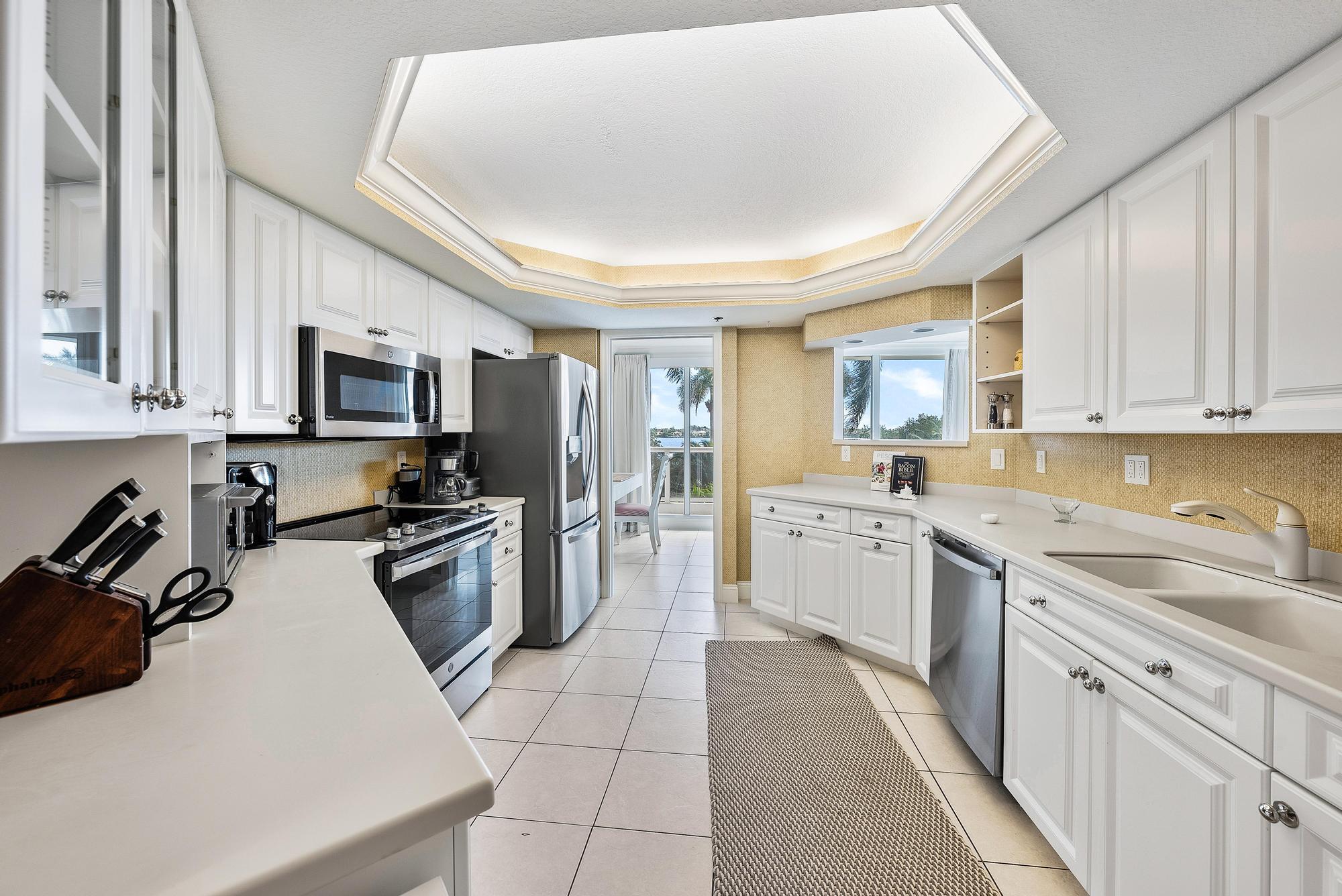 1617 N Flagler Drive 3a