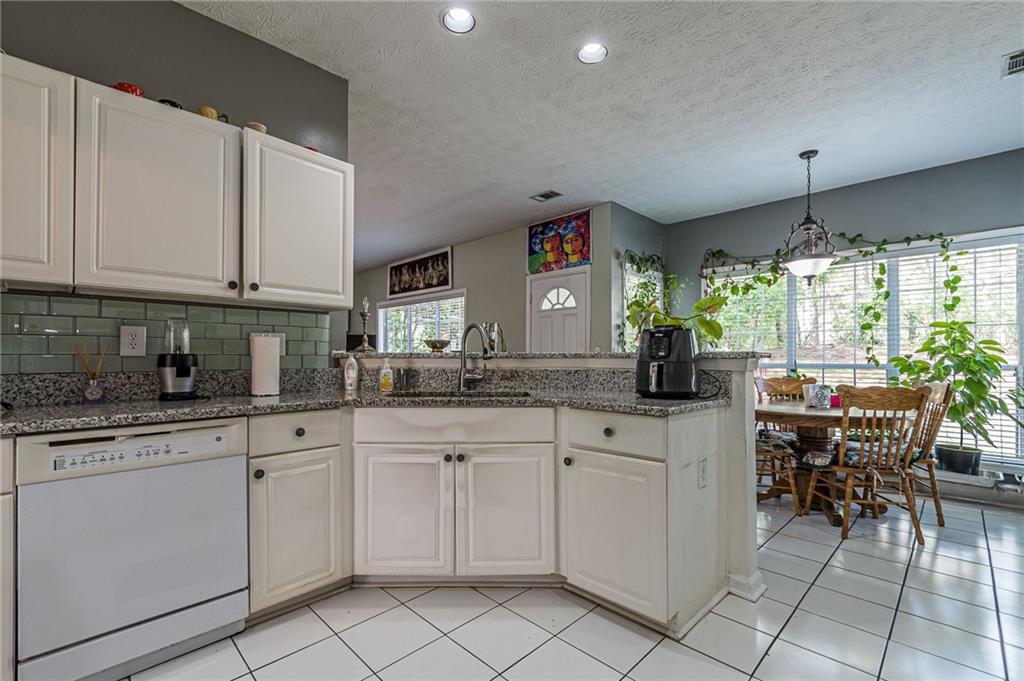 6989 Harbor Town Way