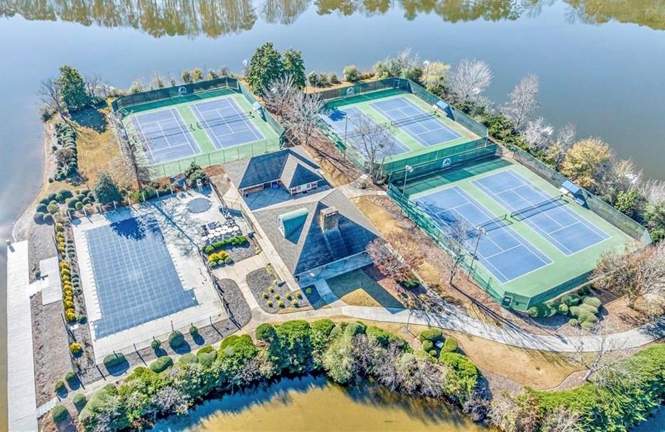 6989 Harbor Town Way