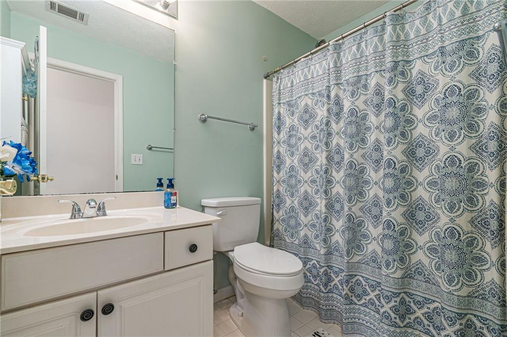 6989 Harbor Town Way