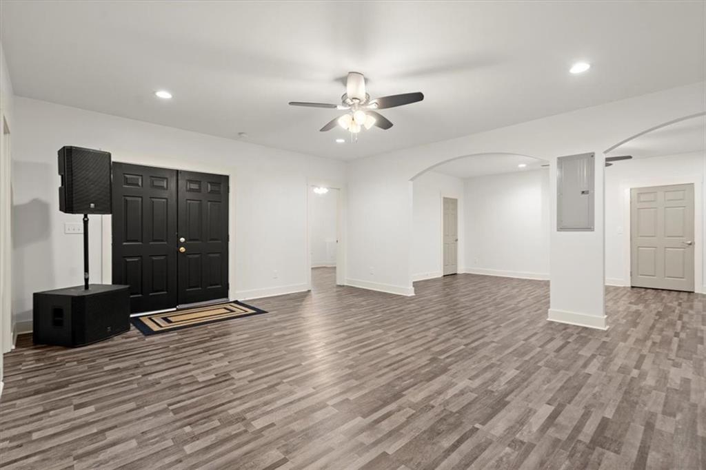 1130 Chimney Trace Way