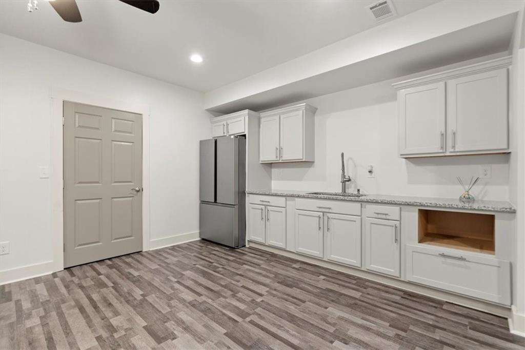 1130 Chimney Trace Way