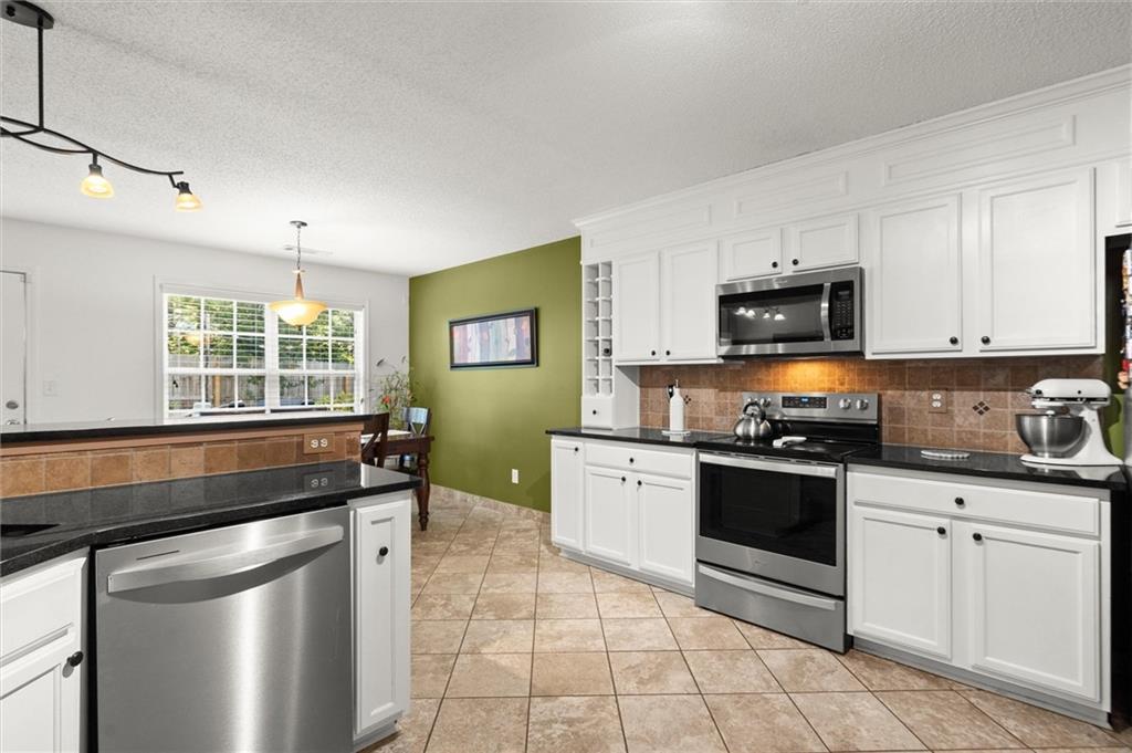 1900 Sandalwood Court