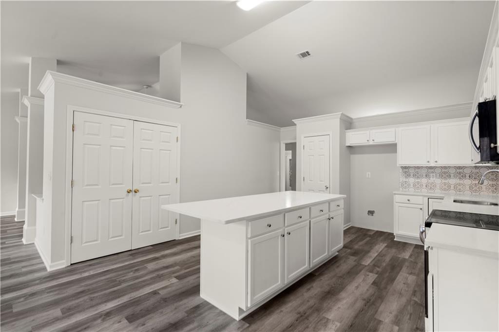 141 Carleton Gold Trail