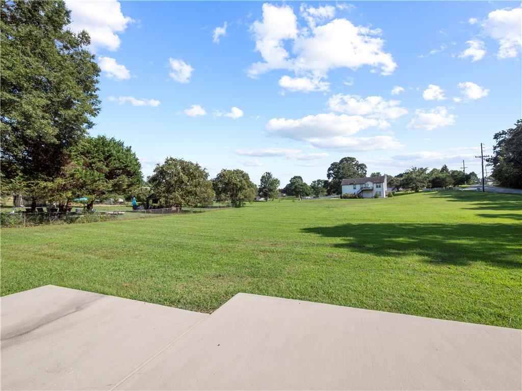 1201 Saint Andrews Drive