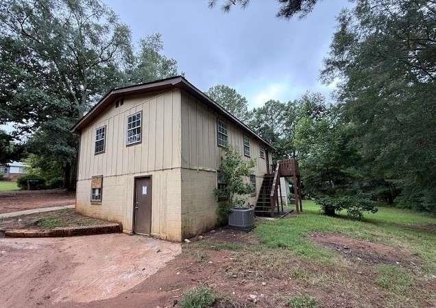 6250 Green Acres Drive