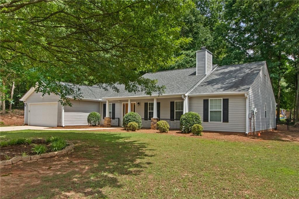 1374 Lance Circle