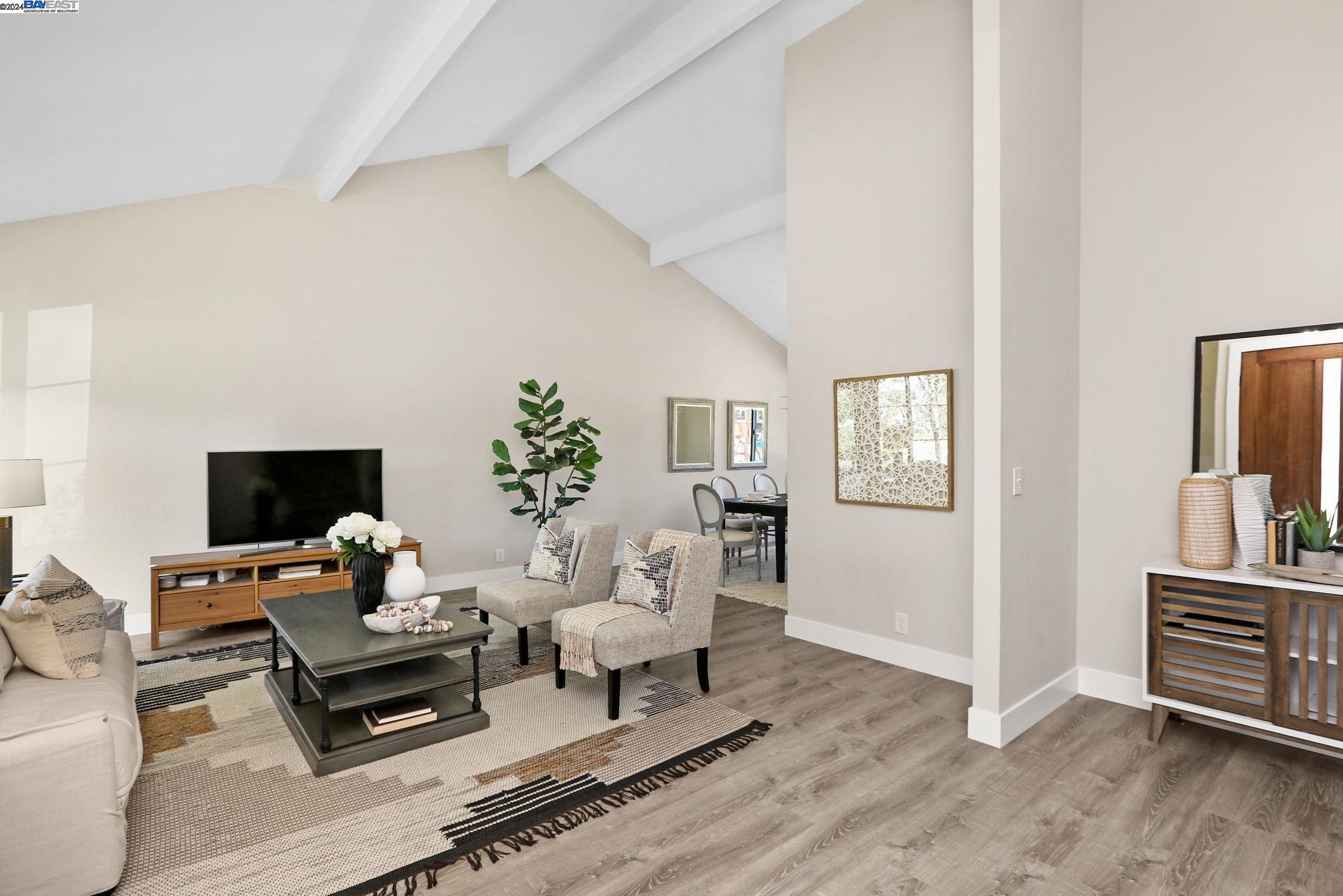5478 Balkan Ct