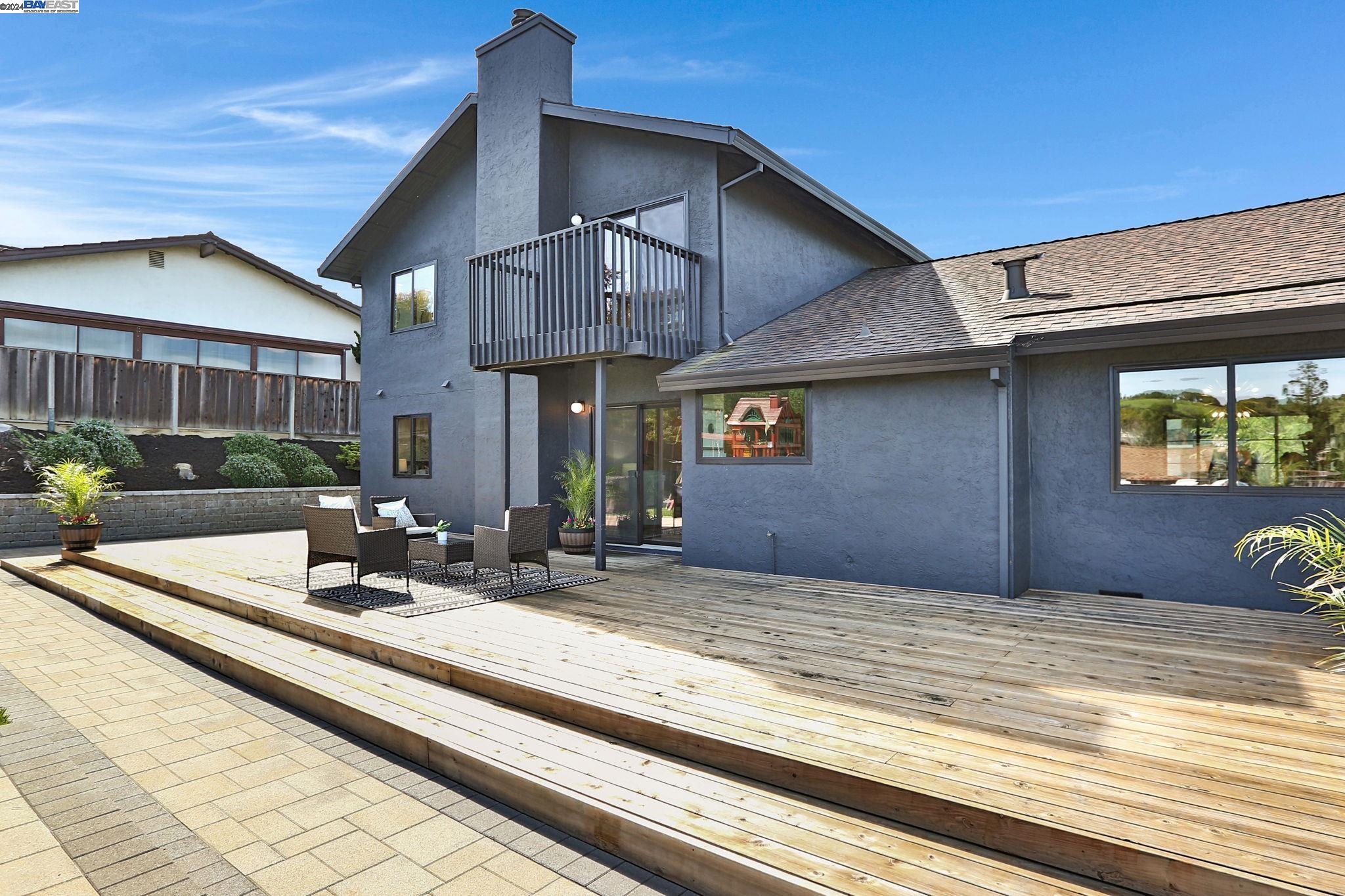 5478 Balkan Ct