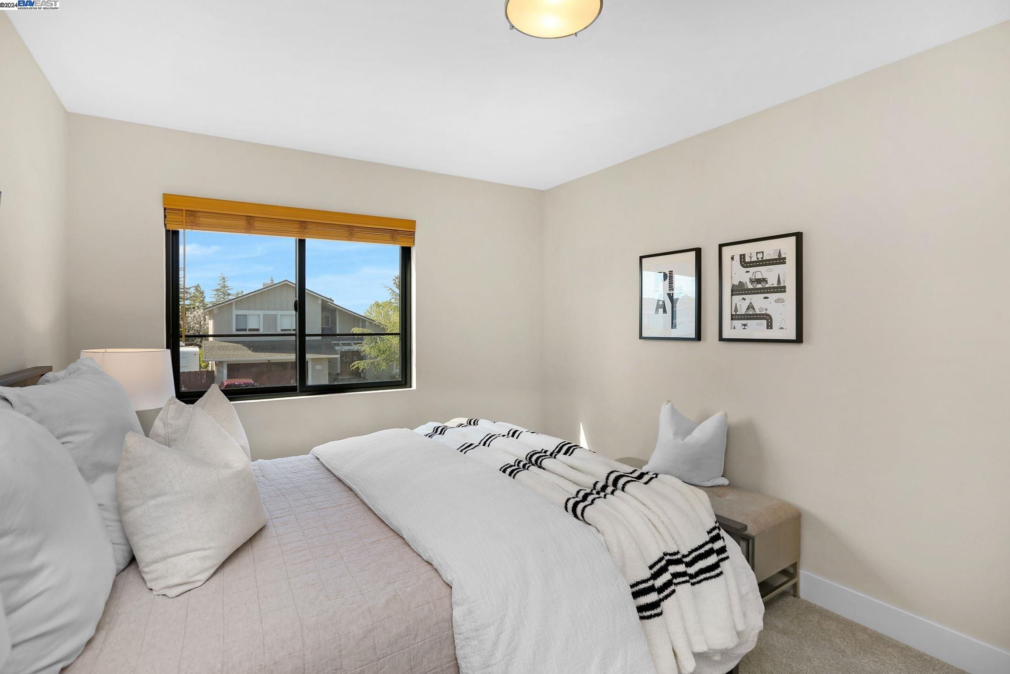5478 Balkan Ct