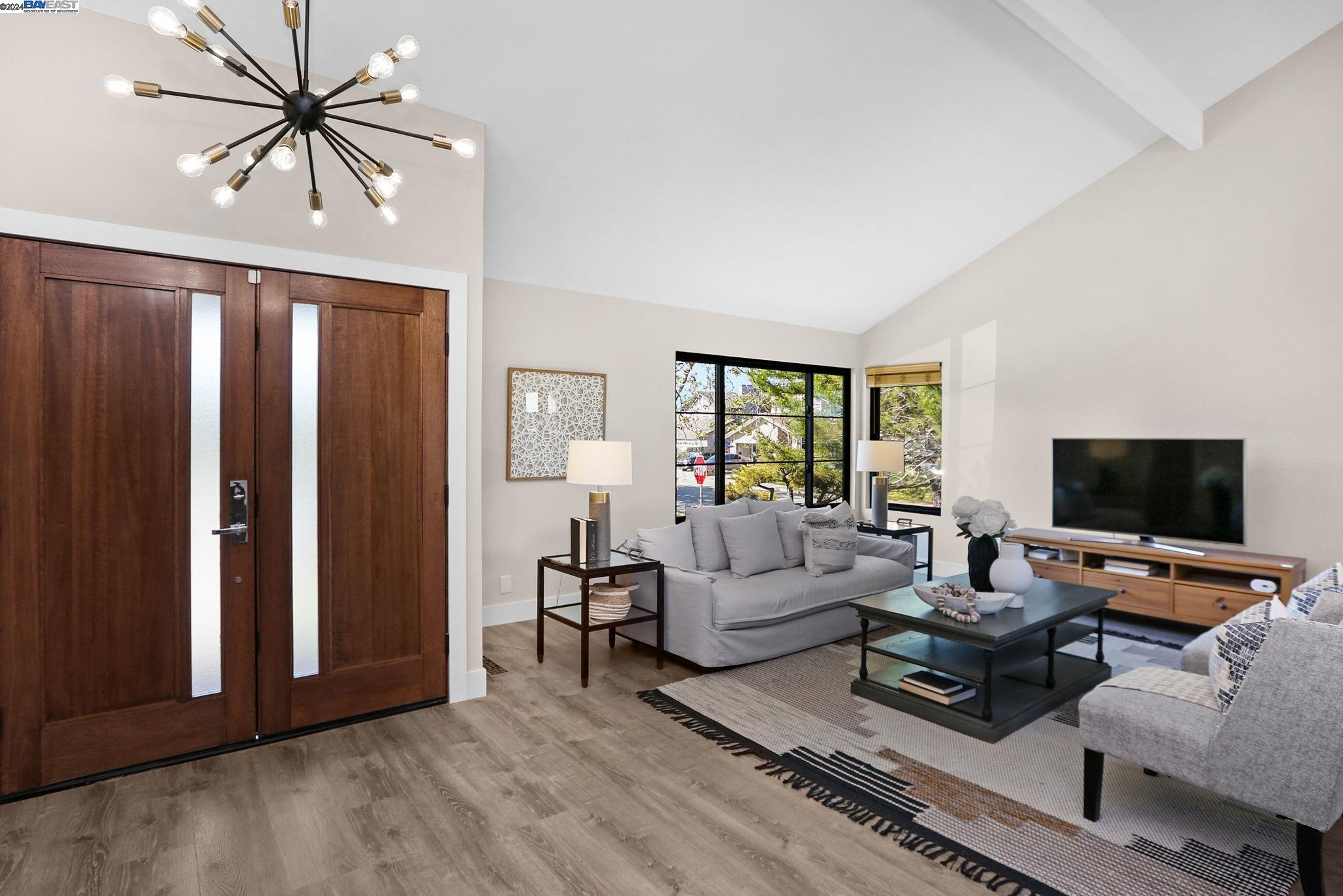 5478 Balkan Ct