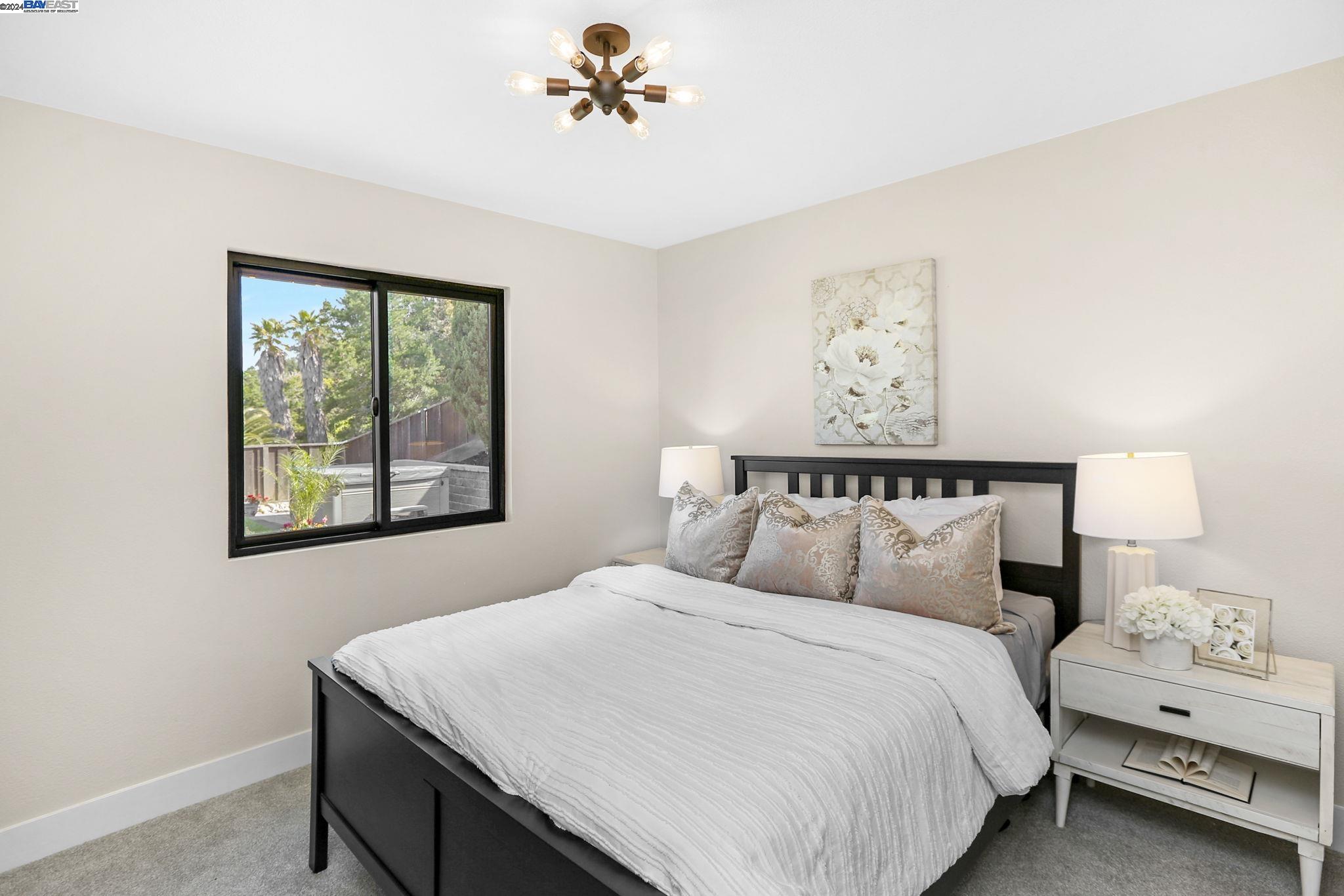 5478 Balkan Ct