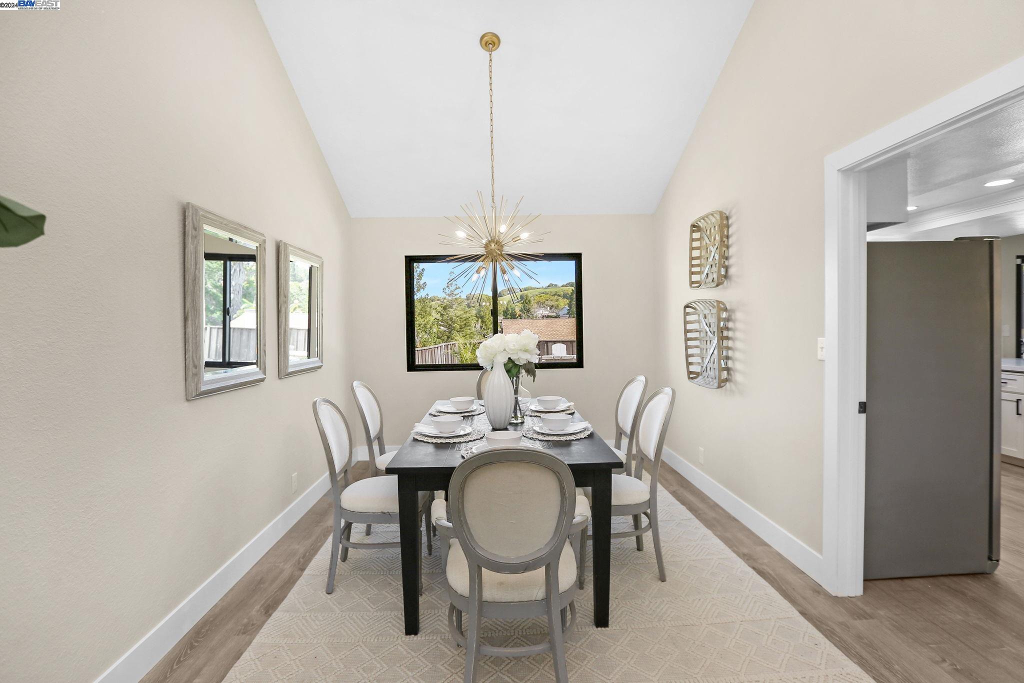 5478 Balkan Ct