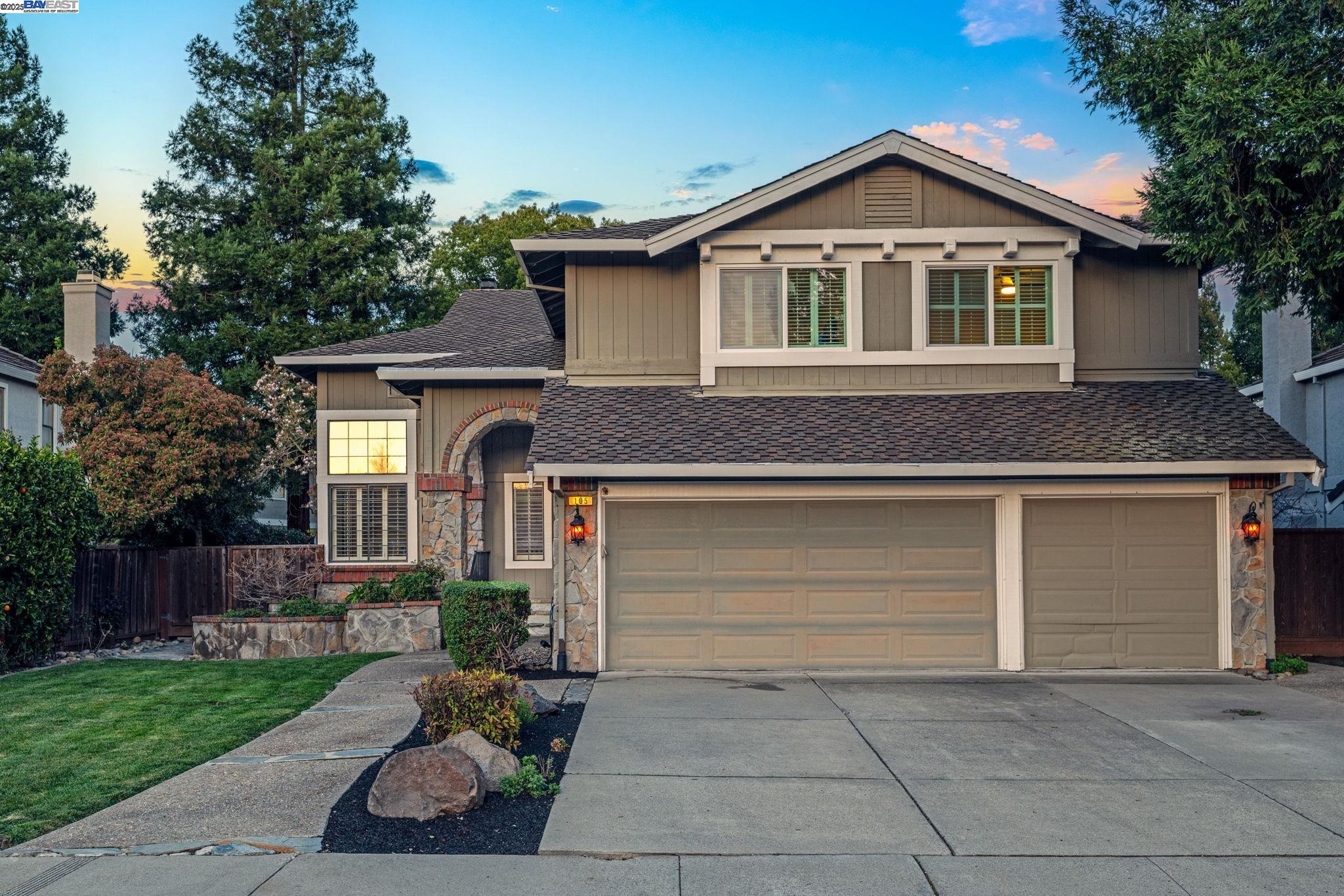 105 Creighton Way