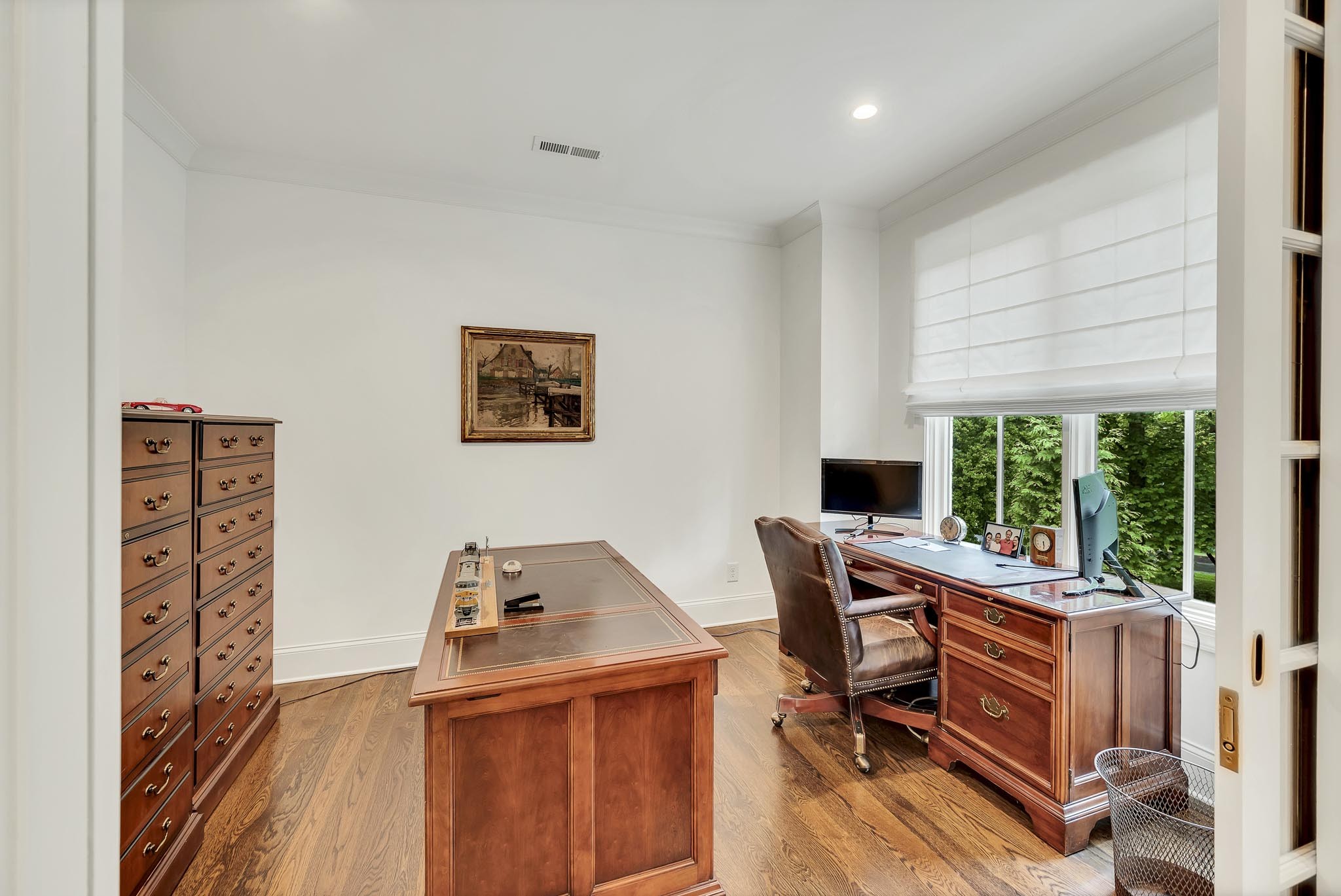 403 W Brookfield Ave