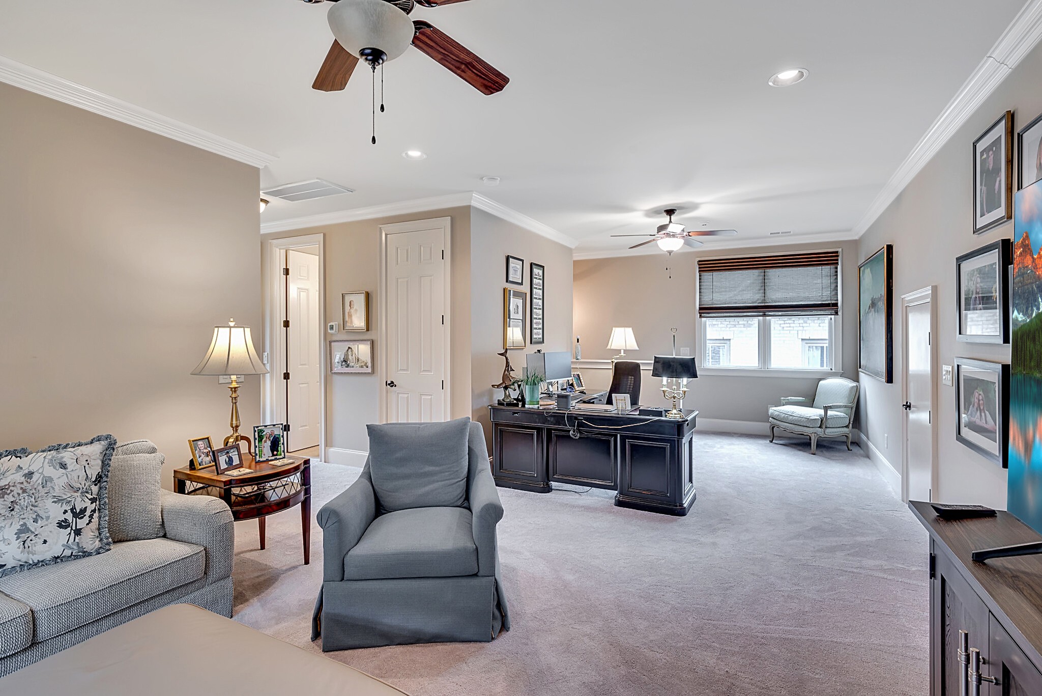 1004 Falling Leaf Cir