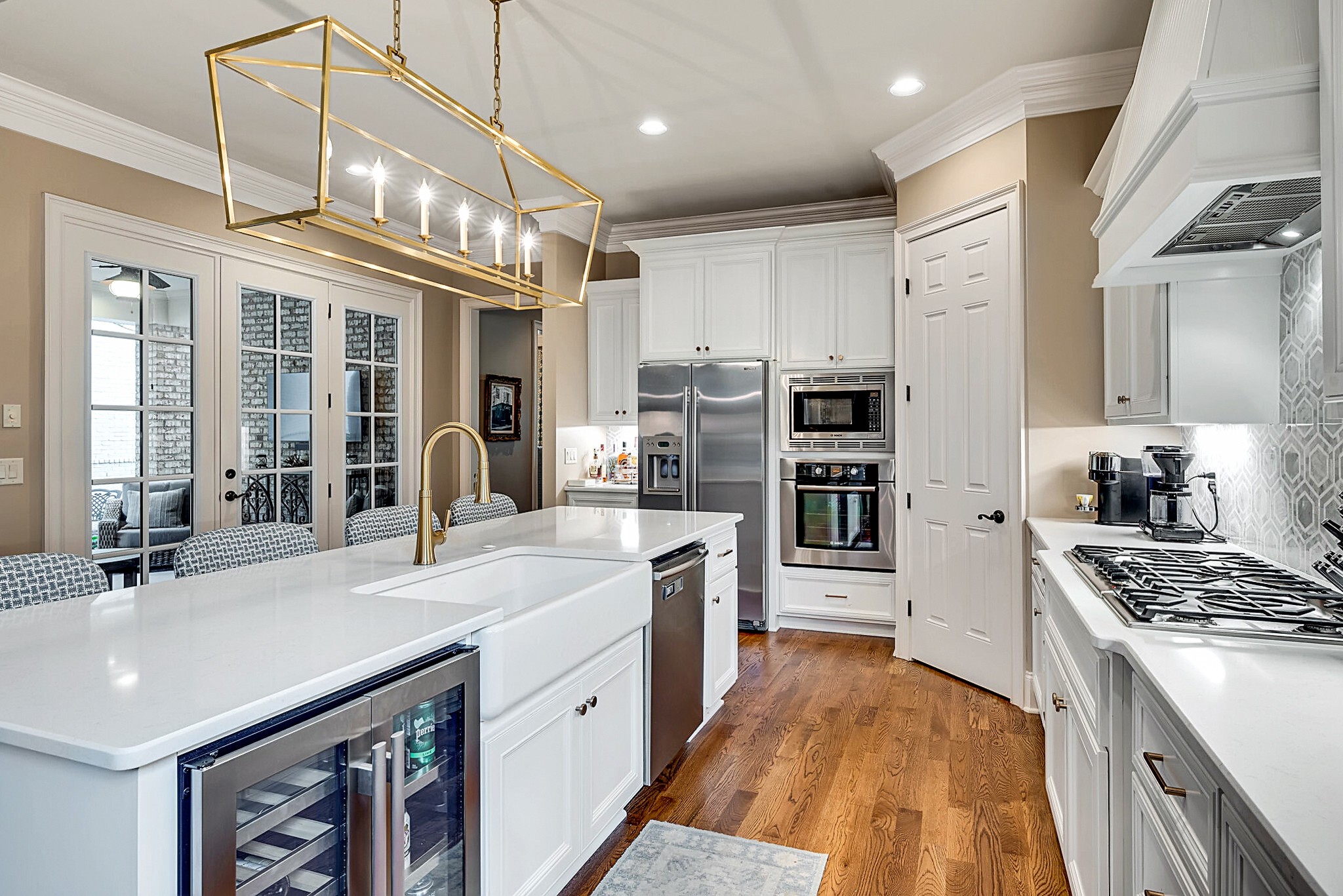 1004 Falling Leaf Cir