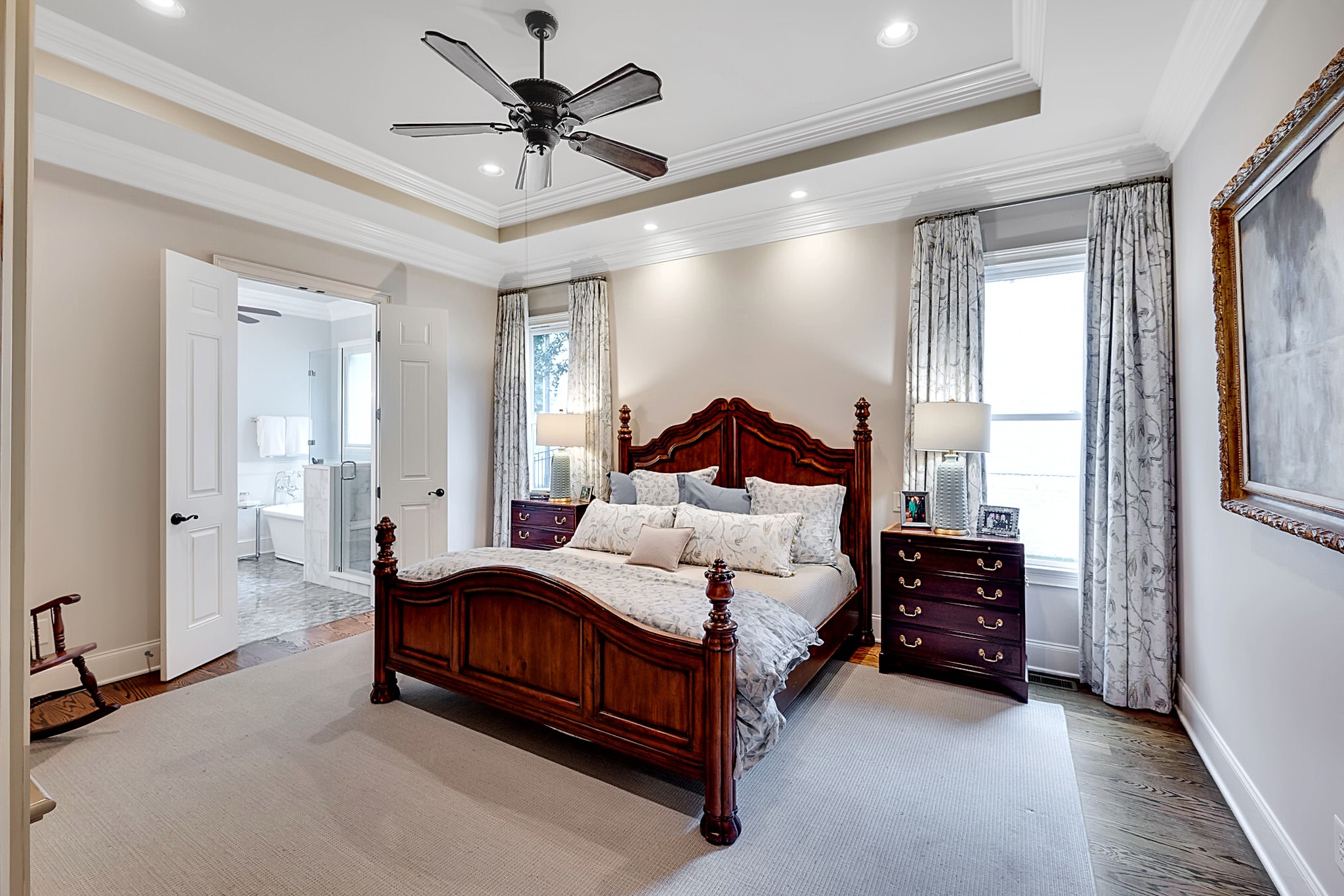 1004 Falling Leaf Cir
