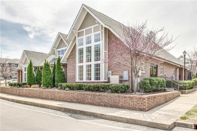 2310 Elliott Ave Unit: 312