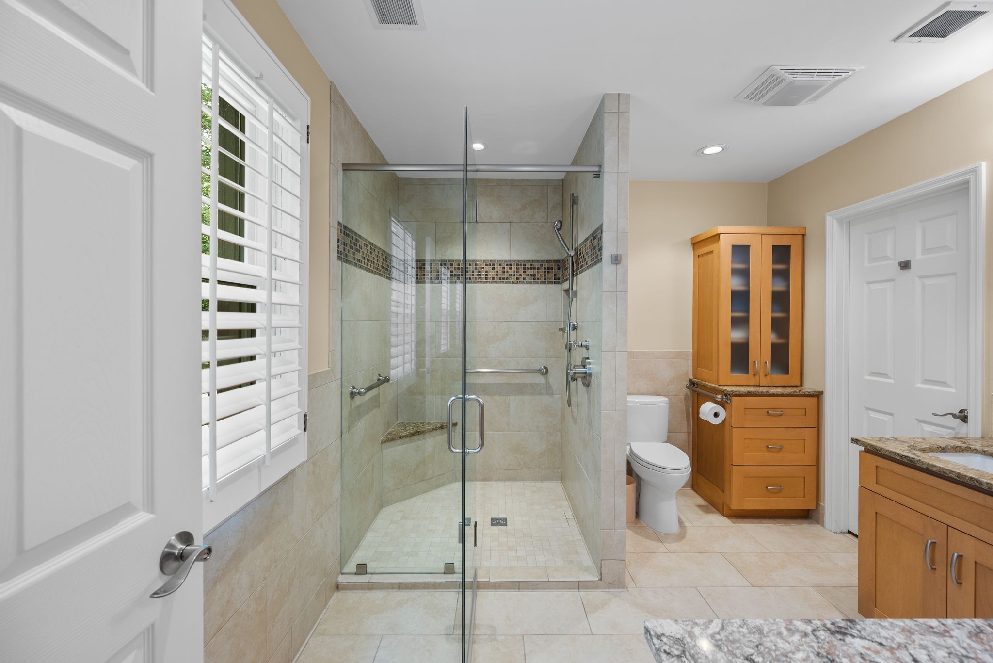 4400 Belmont Park Ter Unit: 216