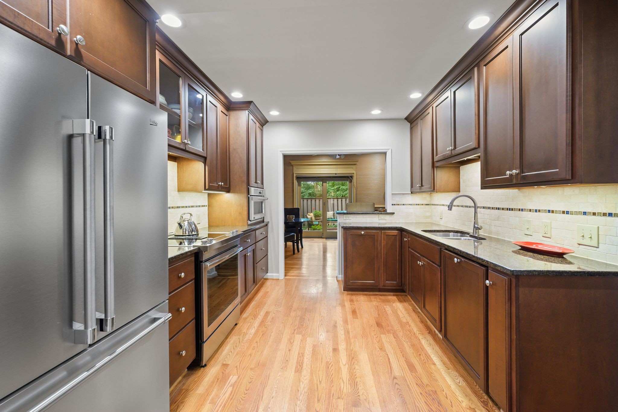 4400 Belmont Park Ter Unit: 216