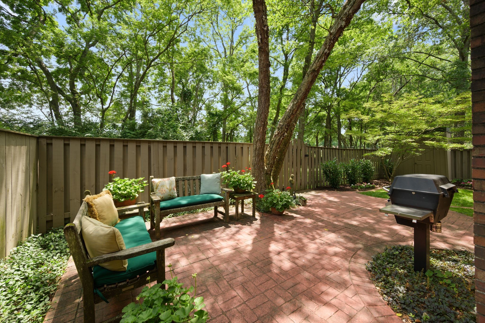 4400 Belmont Park Ter Unit: 216