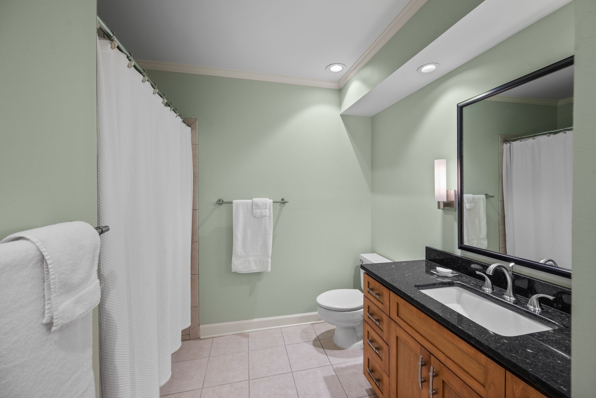 4400 Belmont Park Ter Unit: 216