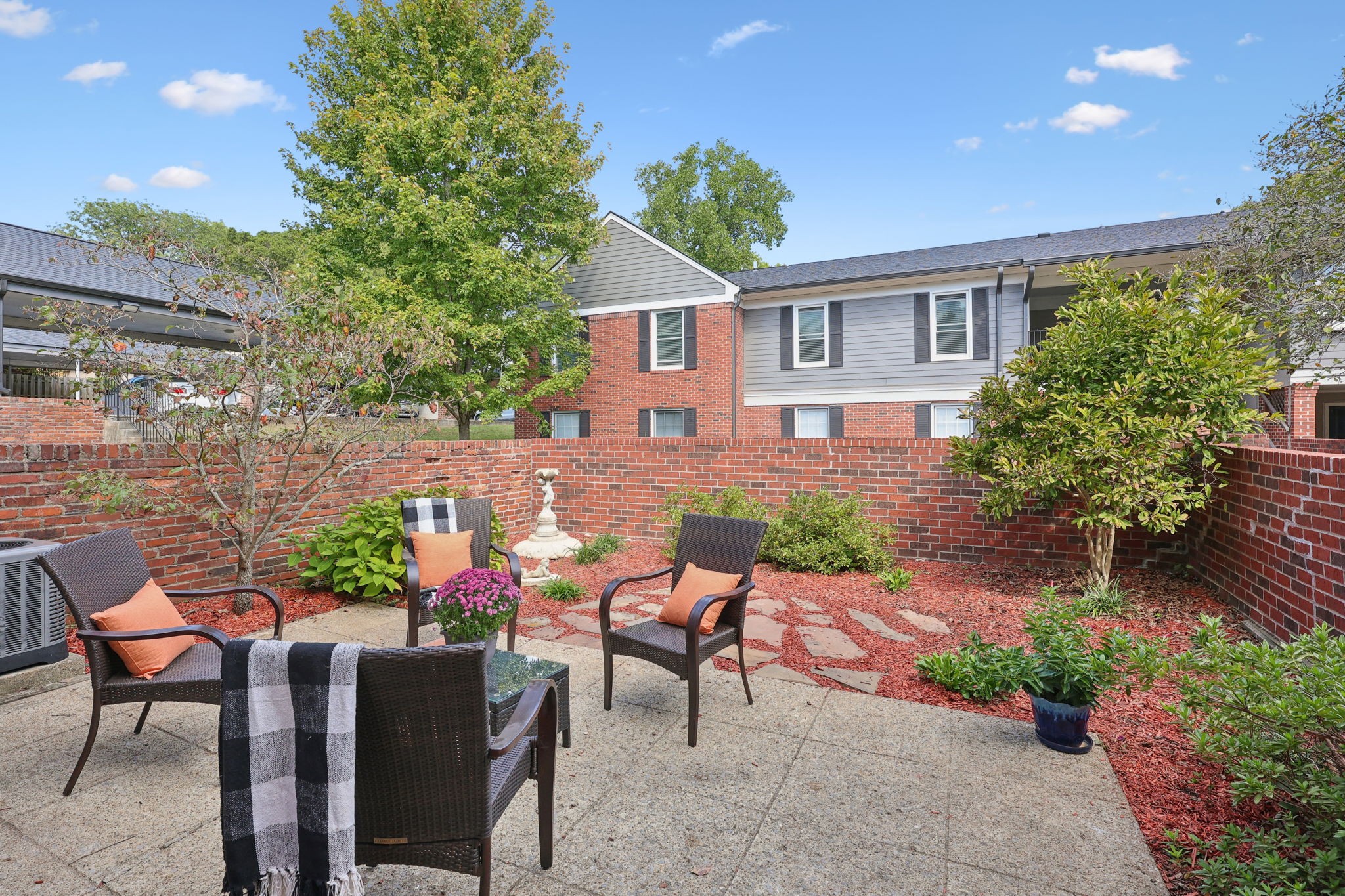 5025 Hillsboro Pike Unit: 8F