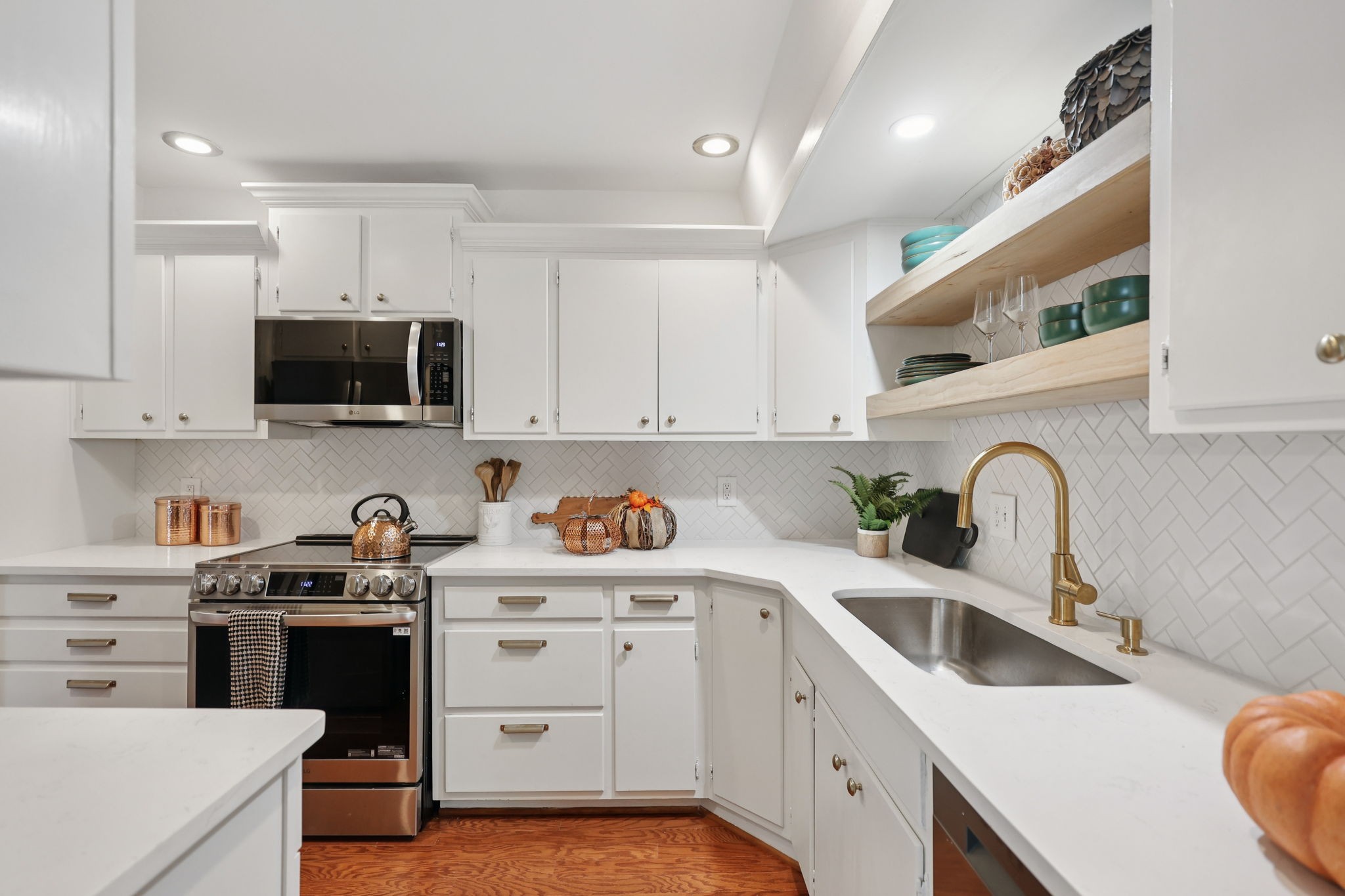 5025 Hillsboro Pike Unit: 8F