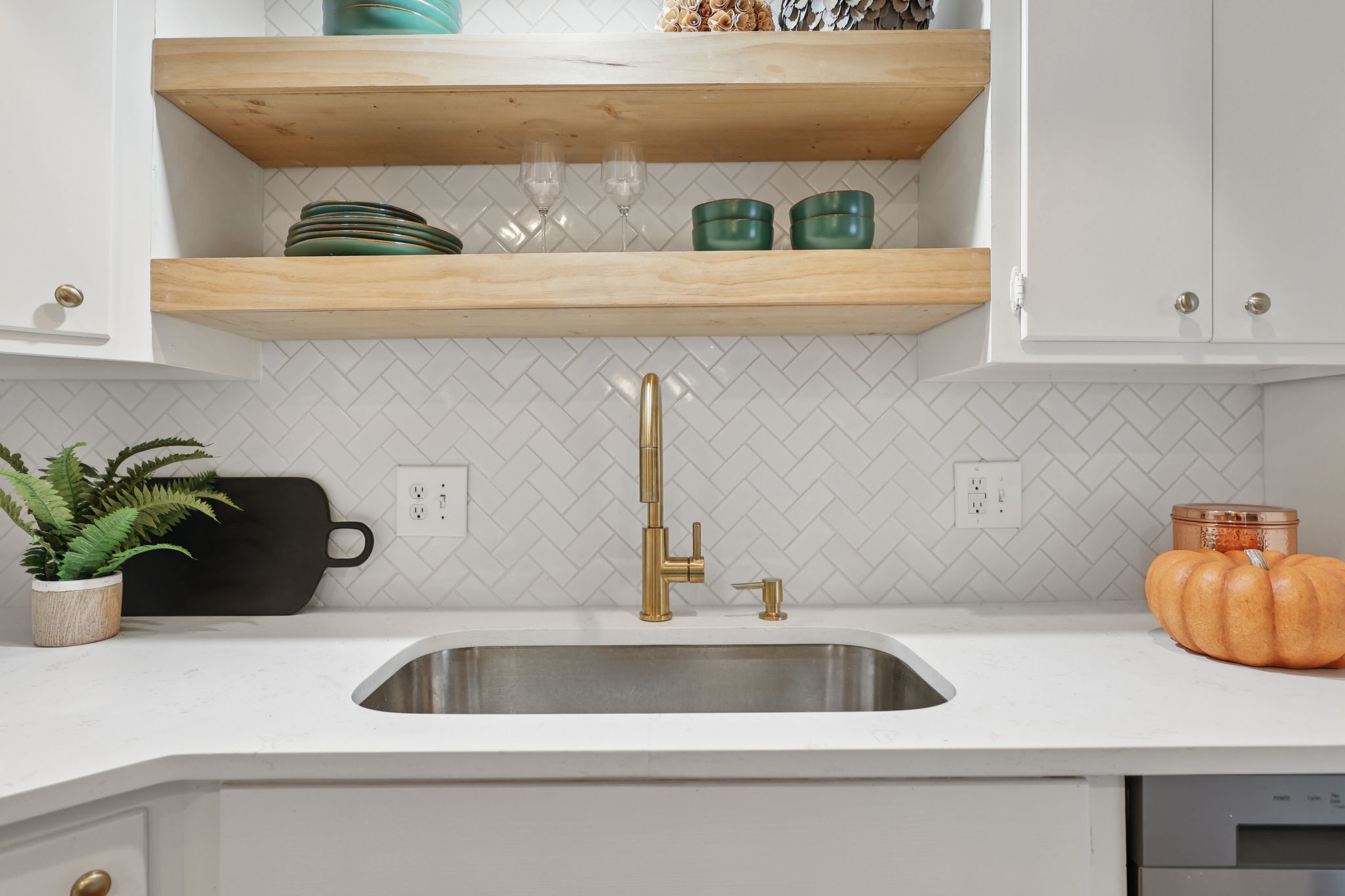 5025 Hillsboro Pike Unit: 8F