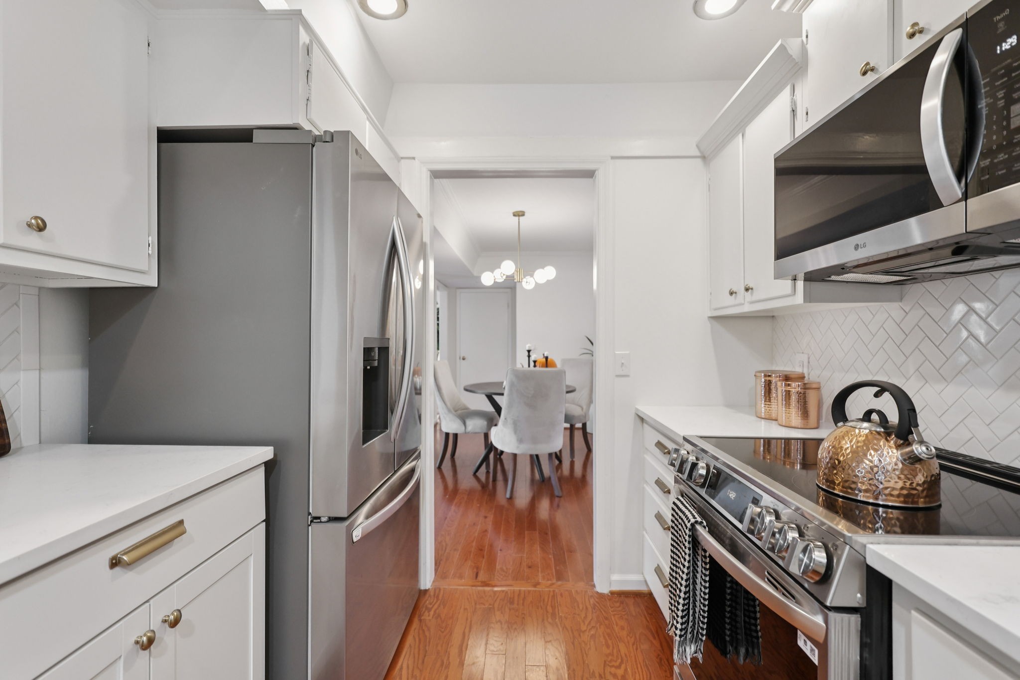 5025 Hillsboro Pike Unit: 8F