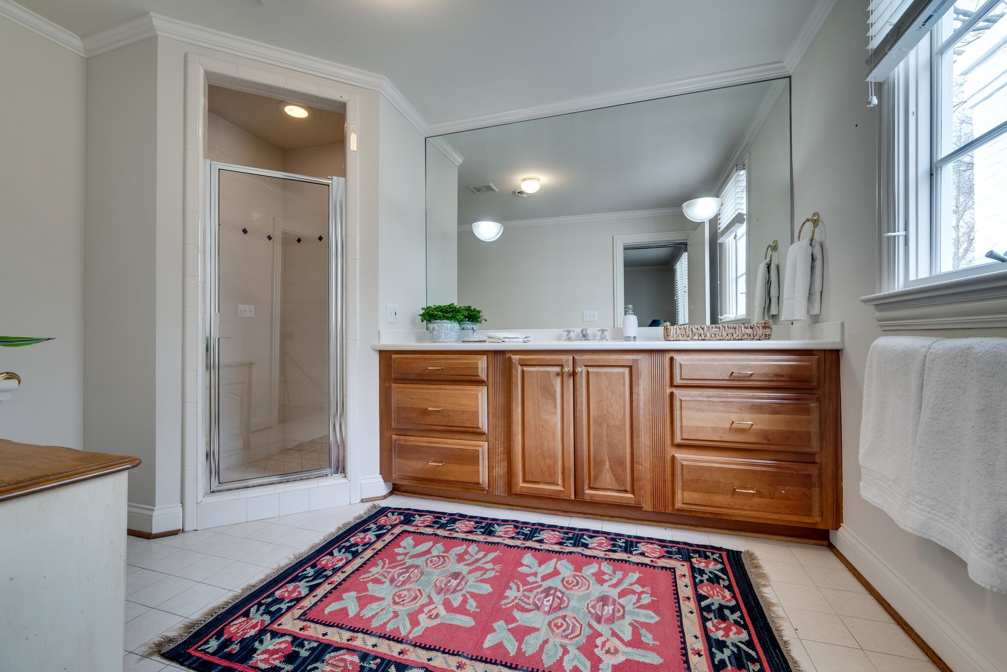 6111 Hickory Valley Rd