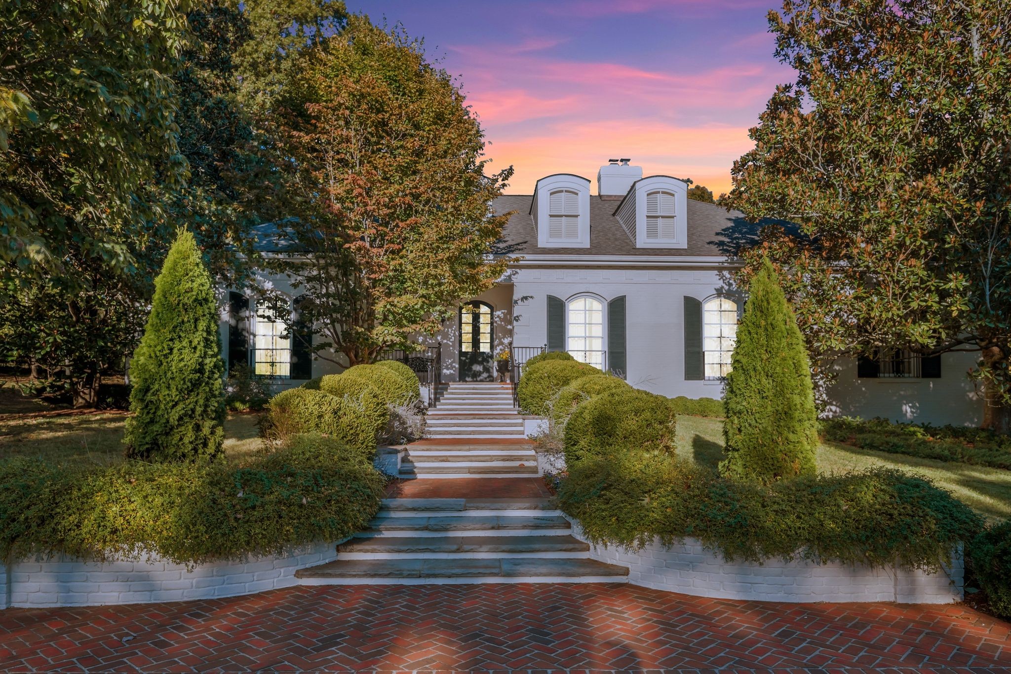 6111 Hickory Valley Rd